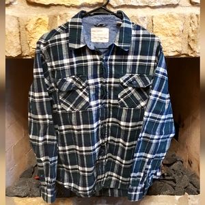 Large Weatherproof Vintage Long Sleeve Plaid